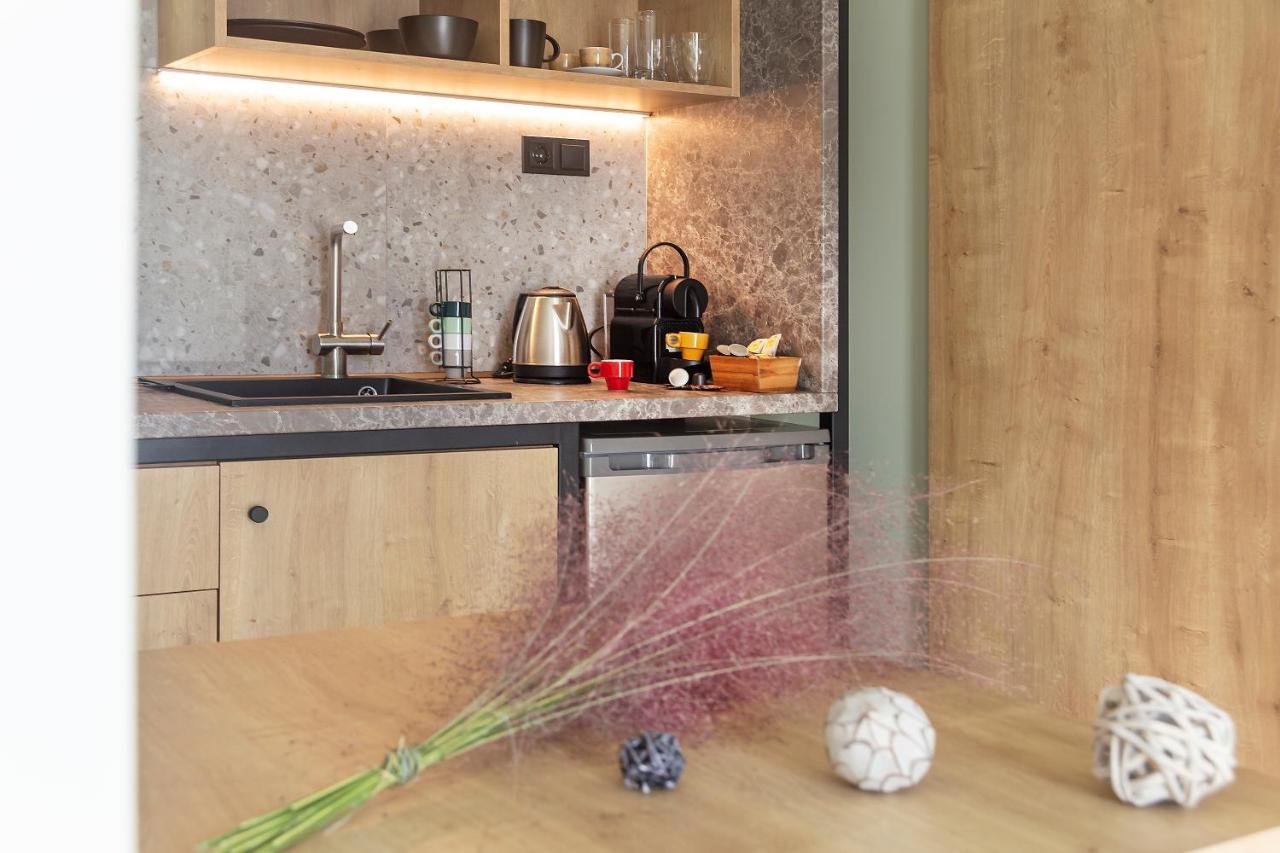 Araliki Suites Polikhronon Exteriör bild